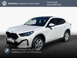 Mineralweiß metallic Gebraucht 2024 BMW X2 SUV | 40.890 €