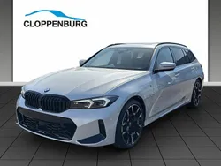 Mineralweiß Neu 2025 BMW 330 M Sport Kombi | 66.740 € (Fairer Preis)