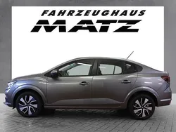 Grau Gebraucht 2024 Dacia Logan Expression Limousine | 16.975 € (Superpreis)