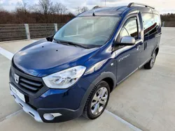 Blau Gebraucht 2016 Dacia Dokker Stepway Van | 12.450 € (Fairer Preis)