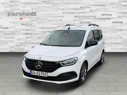 Weiß Gebraucht 2024 Mercedes EQT200 Style Van / Kleinbus | 29.900 € (Teuer)