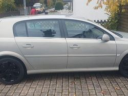 Grau Gebraucht 2008 Opel Signum Edition+ Kleinwagen | 1.600 €