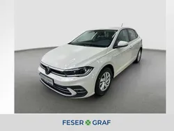 Ascotgrau Gebraucht 2024 VW Polo Style Limousine | 20.480 € (Guter Preis)