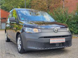 Schwarz Gebraucht 2021 VW Caddy Van / Kleinbus | 13.600 €