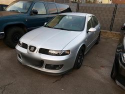 Silber Gebraucht 2006 Seat Leon Kleinwagen | 1.490 € (Fairer Preis)