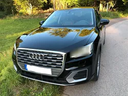 Schwarz Gebraucht 2018 Audi Q2 Comfort SUV | 15.999 € (Fairer Preis)