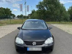 Schwarz Gebraucht 2005 VW Golf IV Kombi | 2.850 € (Etwas zu teuer)