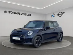 Mini yours enigmatic black Gebraucht 2023 Mini Cooper SE Hatch Kleinwagen | 21.310 € (Fairer Preis)