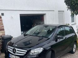 Schwarz Gebraucht 2013 Mercedes B180 Van / Kleinbus | 8.750 € (Fairer Preis)