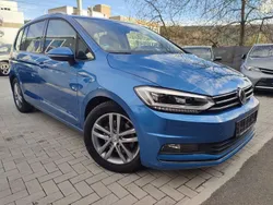 Blau Gebraucht 2017 VW Touran Sound Van / Kleinbus | 19.500 € (Guter Preis)