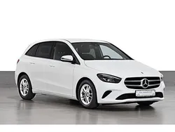 Weiß Gebraucht 2019 Mercedes B180 Business Van / Kleinbus | 18.900 € (Fairer Preis)