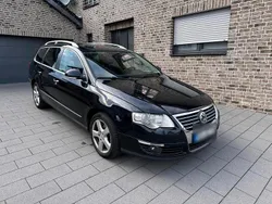 Schwarz Gebraucht 2006 VW Passat Highline Kombi | 2.600 € (Fairer Preis)