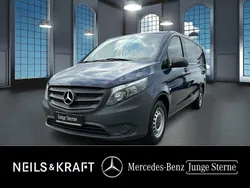 Stahlblau Gebraucht 2021 Mercedes Vito Van / Kleinbus | 31.780 €