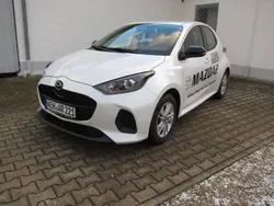 Weiß Gebraucht 2024 Mazda 2 Limousine | 21.990 € (Etwas zu teuer)