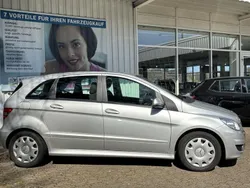 Silber Gebraucht 2010 Mercedes B180 Van / Kleinbus | 9.980 € (Teuer)
