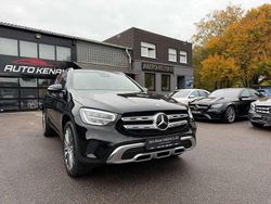 Schwarz/baltic black Gebraucht 2021 Mercedes GLC300e AMG SUV | 32.880 € (Fairer Preis)