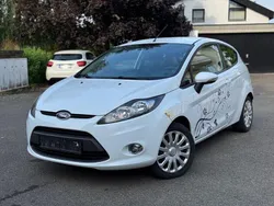 Weiß Gebraucht 2011 Ford Fiesta Trend Kleinwagen | 2.990 € (Guter Preis)