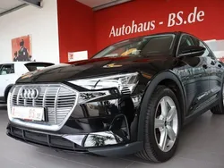 Schwarz Gebraucht 2022 Audi e-tron SUV | 29.850 € (Fairer Preis)