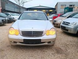 Grau Gebraucht 2001 Mercedes C220 Elegance Limousine | 3.500 € (Fairer Preis)