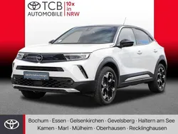 Weiß Gebraucht 2022 Opel Mokka Ultimate SUV | 20.699 € (Fairer Preis)