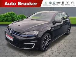 Schwarz Gebraucht 2016 VW Golf VII GTE Limousine | 16.770 € (Etwas zu teuer)