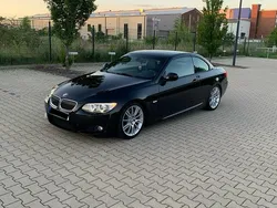 Schwarz Gebraucht 2010 BMW 320 Cabriolet M Performance Cabrio | 13.500 € (Etwas zu teuer)