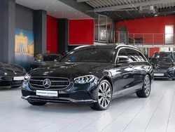 Grün Gebraucht 2020 Mercedes E400 Avantgarde Limousine | 41.980 € (Guter Preis)