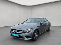 Grau Gebraucht 2020 Mercedes C180 Avantgarde Limousine | 22.990 € (Guter Preis)