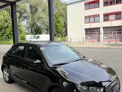 Schwarz Gebraucht 2012 Audi A1 Sportback Kleinwagen | 6.800 €