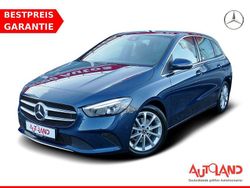 Blau Gebraucht 2019 Mercedes B180 Van / Kleinbus | 22.990 € (Fairer Preis)