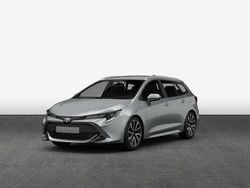 Cosmicsilber metallic Gebraucht 2022 Toyota Corolla Team Kombi | 23.990 € (Guter Preis)