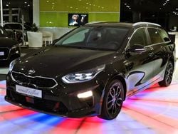 Schwarz Gebraucht 2019 Kia Ceed Sportswagon Platinum Edition Kombi | 17.850 € (Fairer Preis)