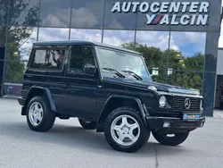 Sapphire schwarz metallic Gebraucht 1997 Mercedes G300 SUV | 44.790 € (Teuer)