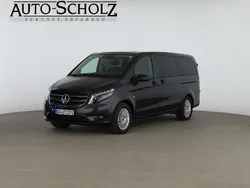 Grau Gebraucht 2023 Mercedes e-Vito Van / Kleinbus | 47.005 € (Fairer Preis)