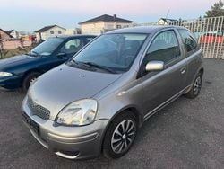 Grau Gebraucht 2005 Toyota Yaris | 3.000 € (Guter Preis)