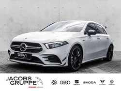 Weiß Gebraucht 2019 Mercedes A35 AMG Style Limousine | 34.470 € (Fairer Preis)