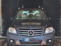 Grau Gebraucht 2009 Mercedes GLK320 SUV | 10.000 € (Fairer Preis)
