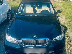 Blau Gebraucht 2006 BMW 320 Limousine | 3.500 € (Guter Preis)