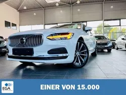 Weiß metallic Gebraucht 2021 Volvo V90 Inscription Kombi | 49.010 € (Teuer)