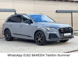 Grau Gebraucht 2023 Audi Q7 Competition SUV | 65.700 € (Superpreis)