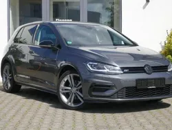 Metallic Gebraucht 2019 VW Golf VII IQ Drive | 20.410 € (Etwas zu teuer)