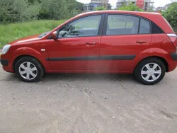 Rot Gebraucht 2005 Kia Rio 2 Kleinwagen | 1.990 € (Guter Preis)