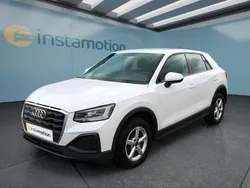 Weiß Gebraucht 2023 Audi Q2 SUV | 23.399 € (Guter Preis)
