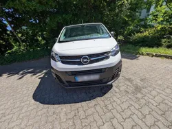 Weiß Gebraucht 2022 Opel Vivaro Van | 18.300 €