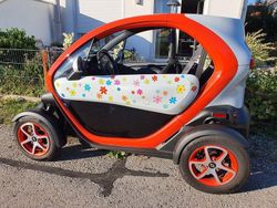 Orange Gebraucht 2020 Renault Twizy Kleinwagen | 7.000 € (Etwas zu teuer)