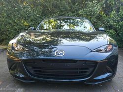 Schwarz Gebraucht 2019 Mazda MX5 Sports-Line Cabrio | 25.145 € (Fairer Preis)