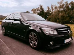 Schwarz Gebraucht 2007 Mercedes C320 AMG Limousine | 10.599 € (Etwas zu teuer)