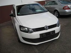 Weiß Gebraucht 2012 VW Polo Limousine | 2.999 € (Superpreis)