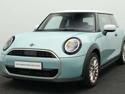 Grün Gebraucht 2024 Mini Cooper Favoured Kleinwagen | 26.552 € (Fairer Preis)