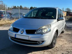 Silber Gebraucht 2006 Renault Mégane II Exception Limousine | 2.490 € (Etwas zu teuer)